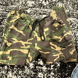 Baggy, Army Cargo Pants.